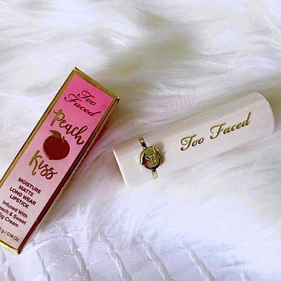 Too Faced Peach Kiss Lipstick - Picture 4 of 4
